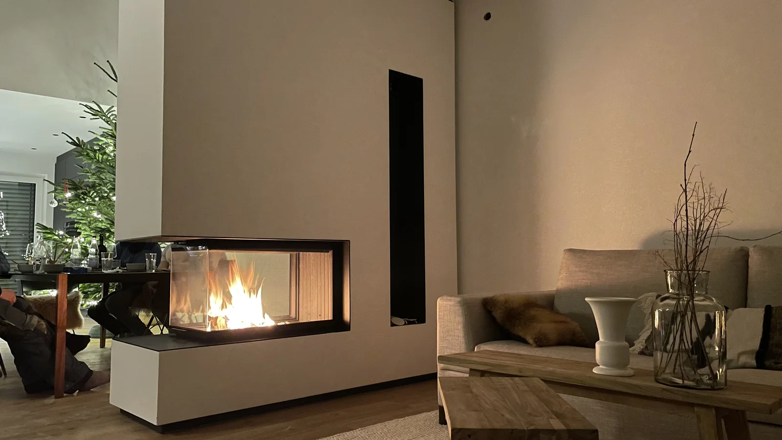 Panoramakamin im fertigen Wohnraum in Bissingen